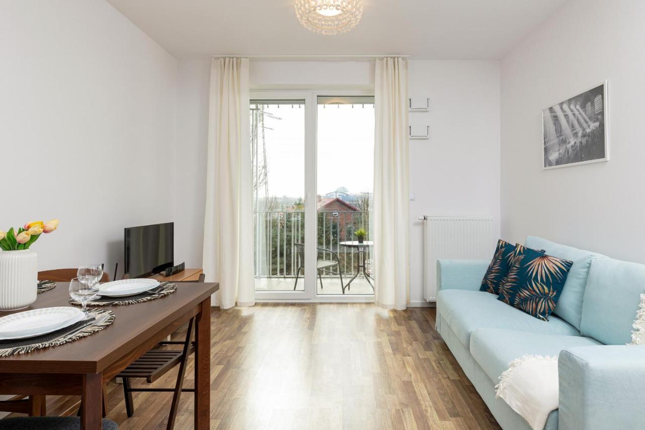 ורשה Stacja Wola Apartments With Parking By Noclegi Renters מראה חיצוני תמונה