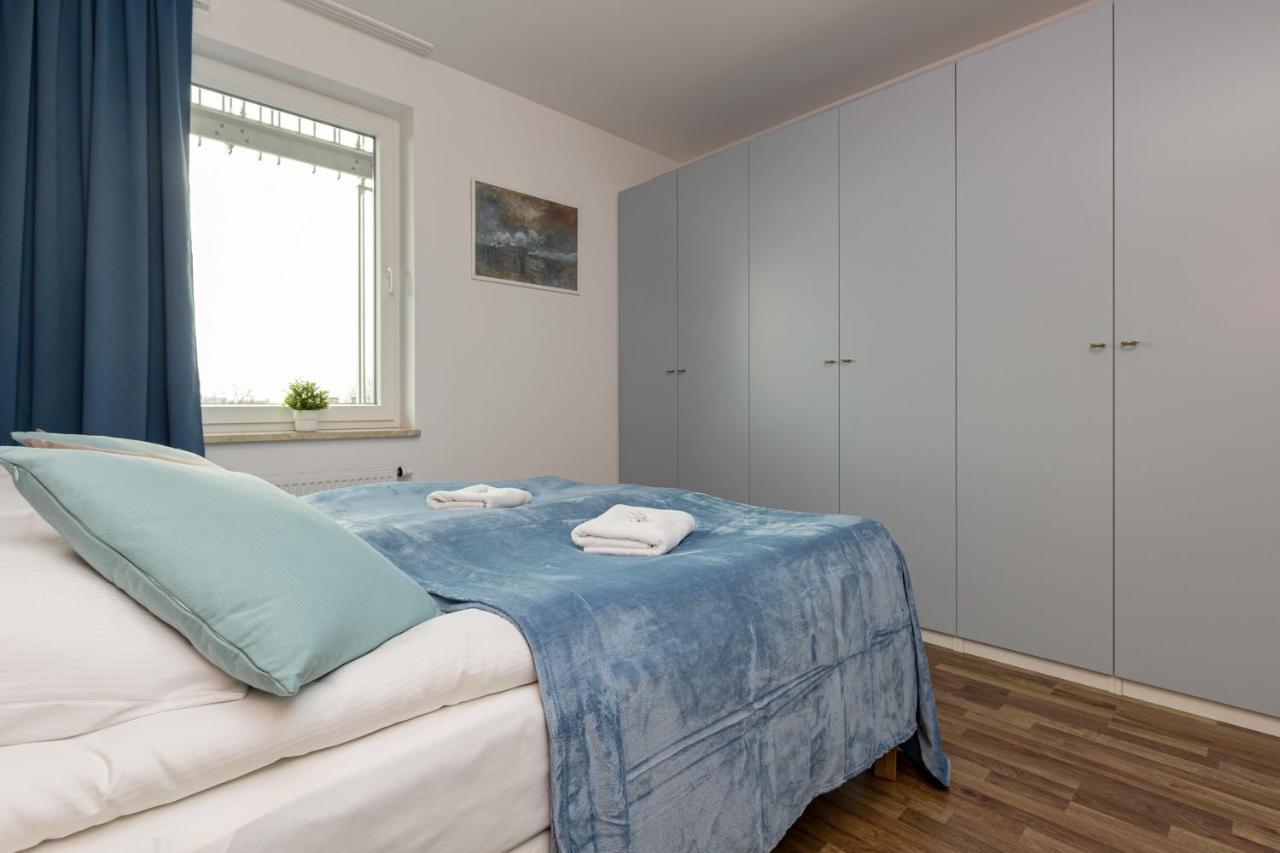 ורשה Stacja Wola Apartments With Parking By Noclegi Renters מראה חיצוני תמונה