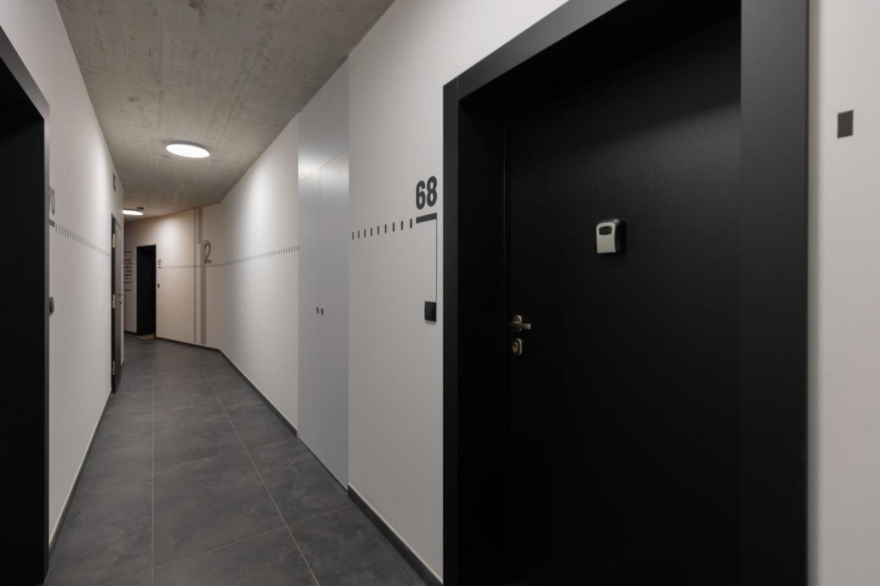 ורשה Stacja Wola Apartments With Parking By Noclegi Renters מראה חיצוני תמונה
